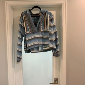 Never worn, Free People Cropped & Hooded poncho